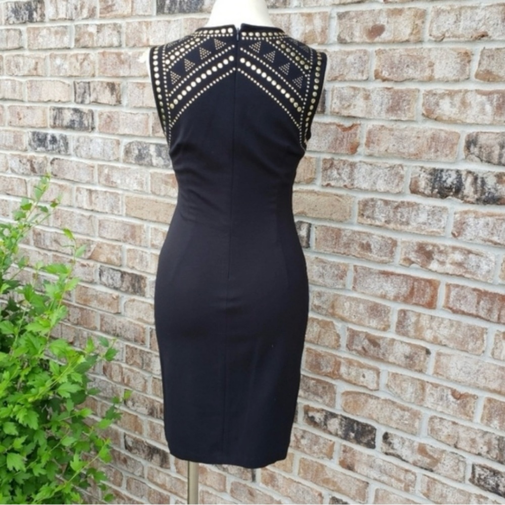 Carmen Marc Valvo Midnight Navy
Studded Sleeveless Sheath Dress NWOT - Picture 3 of 4